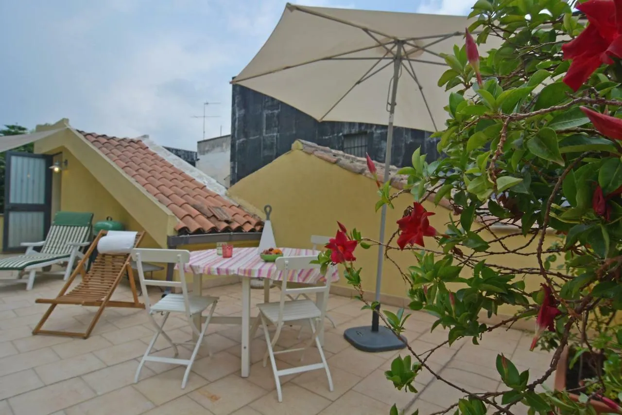 B&B Di Charme Camelie Palazzo Nicotra Riposto 3*,