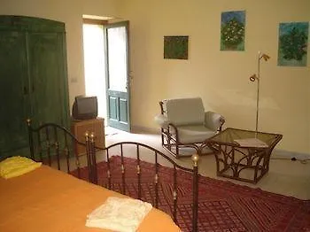 B&B Di Charme Camelie Palazzo Nicotra Riposto Italy