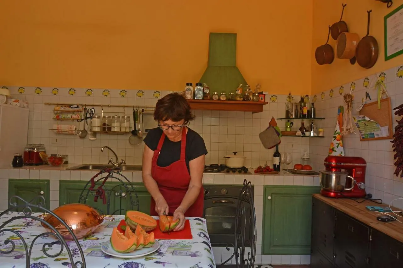*** Frühstückspension B&B Di Charme Camelie Palazzo Nicotra Riposto Italien